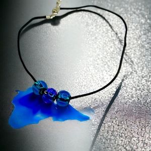 Glass bead necklace